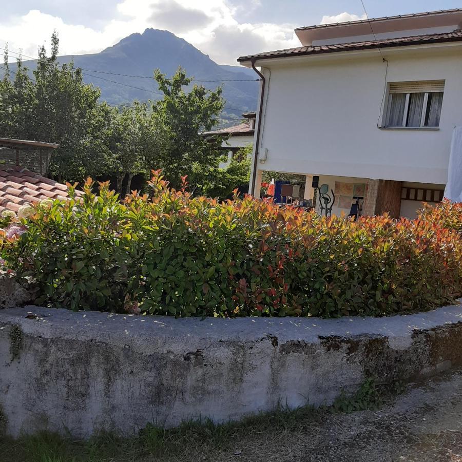 La Pescal Villa Arriondas Buitenkant foto